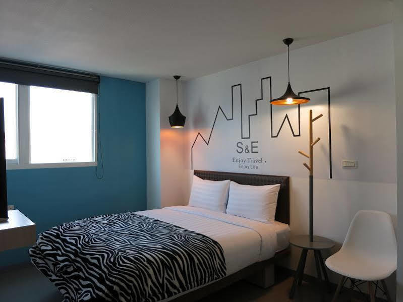 S&E Hotel Tajnan Kültér fotó