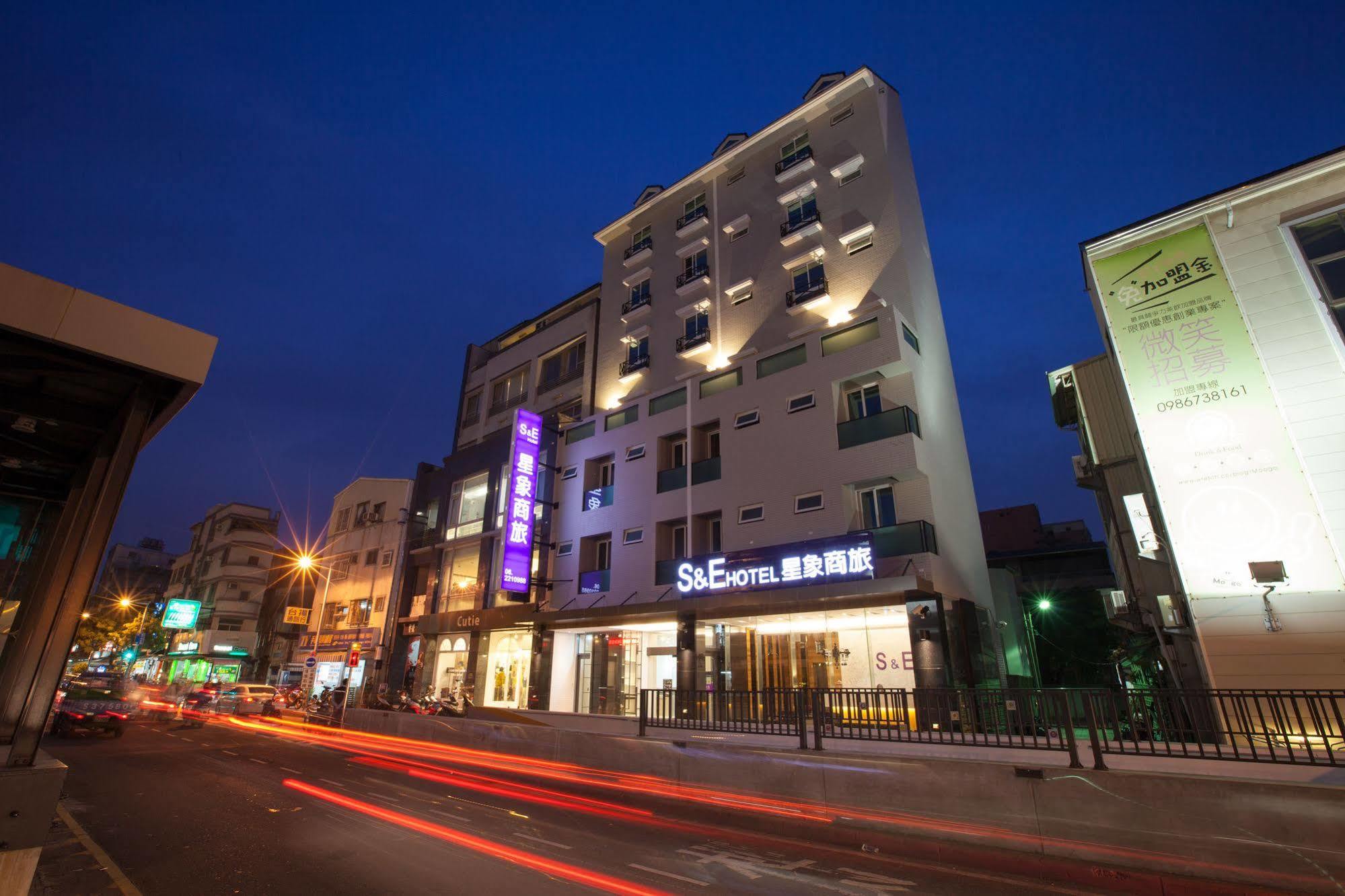 S&E Hotel Tajnan Kültér fotó