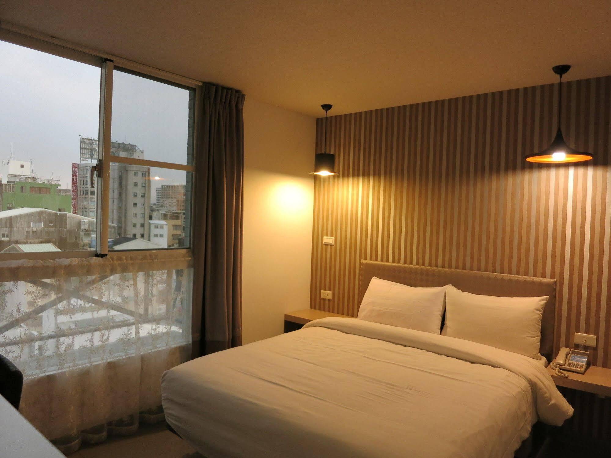 S&E Hotel Tajnan Kültér fotó
